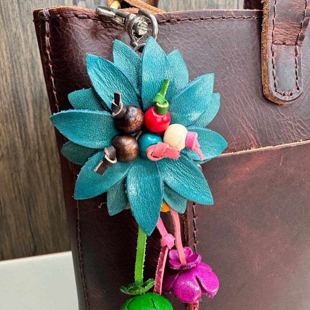 Blue Daisy Bag Charm Genuine Leather Crossbody Blue Purse Charm NEW - Picture 2 of 5
